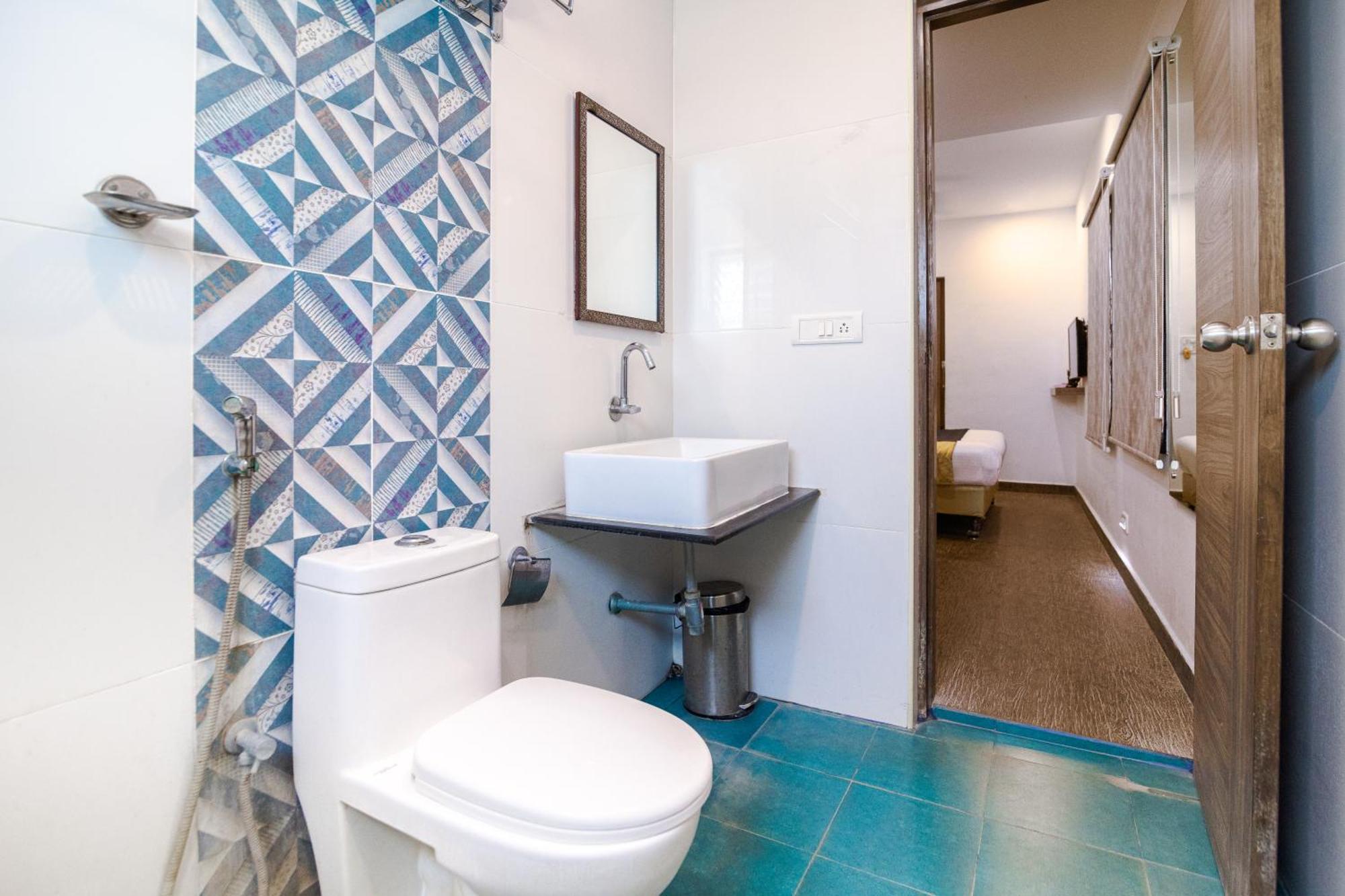Aashreya Suites Tiruvannamalai Exterior photo