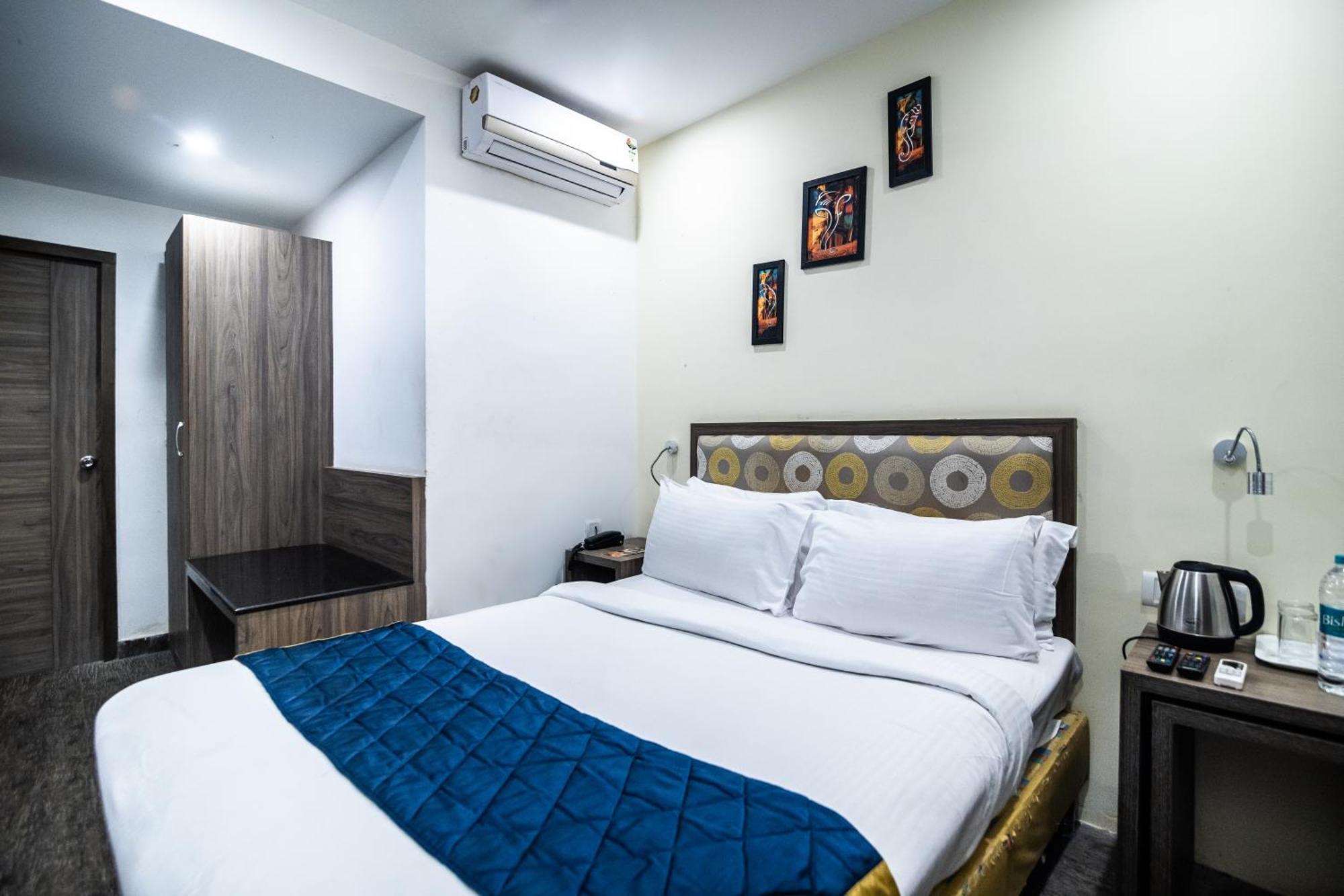 Aashreya Suites Tiruvannamalai Exterior photo