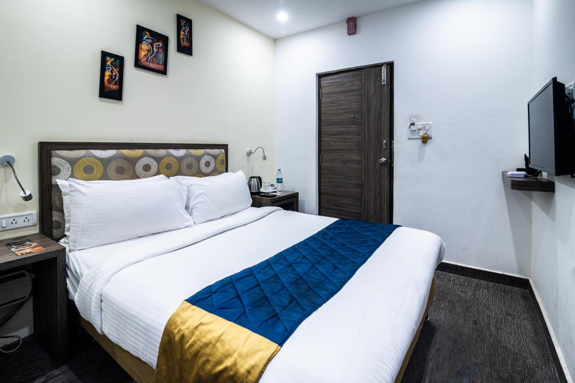 Aashreya Suites Tiruvannamalai Exterior photo